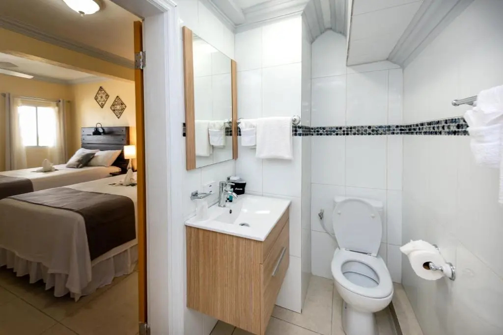 Deluxe Double room with sea view (full double bed)