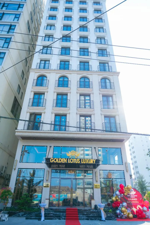 Golden Lotus Luxury Hotel Da Nang