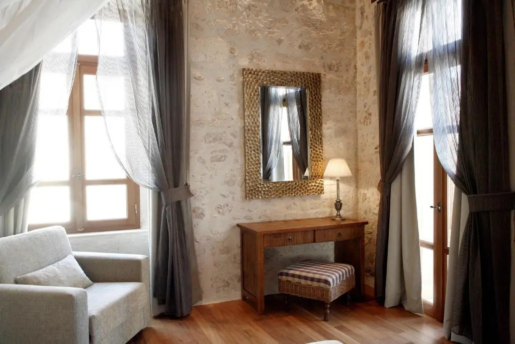 Leo Hotel - Chambres