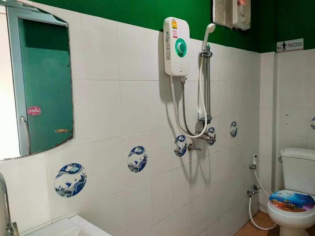 Standard Double room with balcony (full double bed)