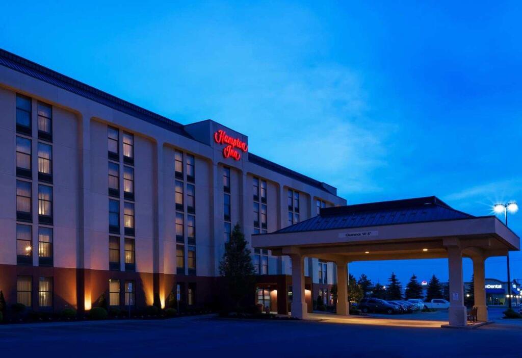 Hampton Inn Buffalo-Airport/Galleria Mall image