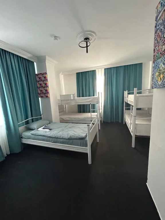 Bed in Dorm (male dorm) with city view