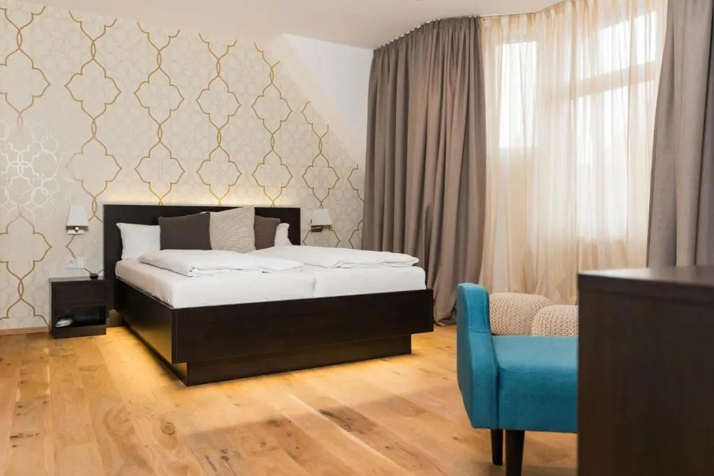 Standard Double room (full double bed)