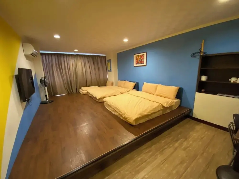 Standard Quadruple room with balcony