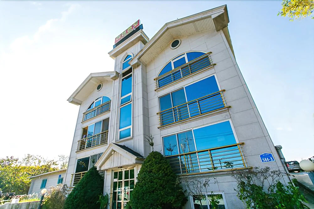 Seosan Hotel