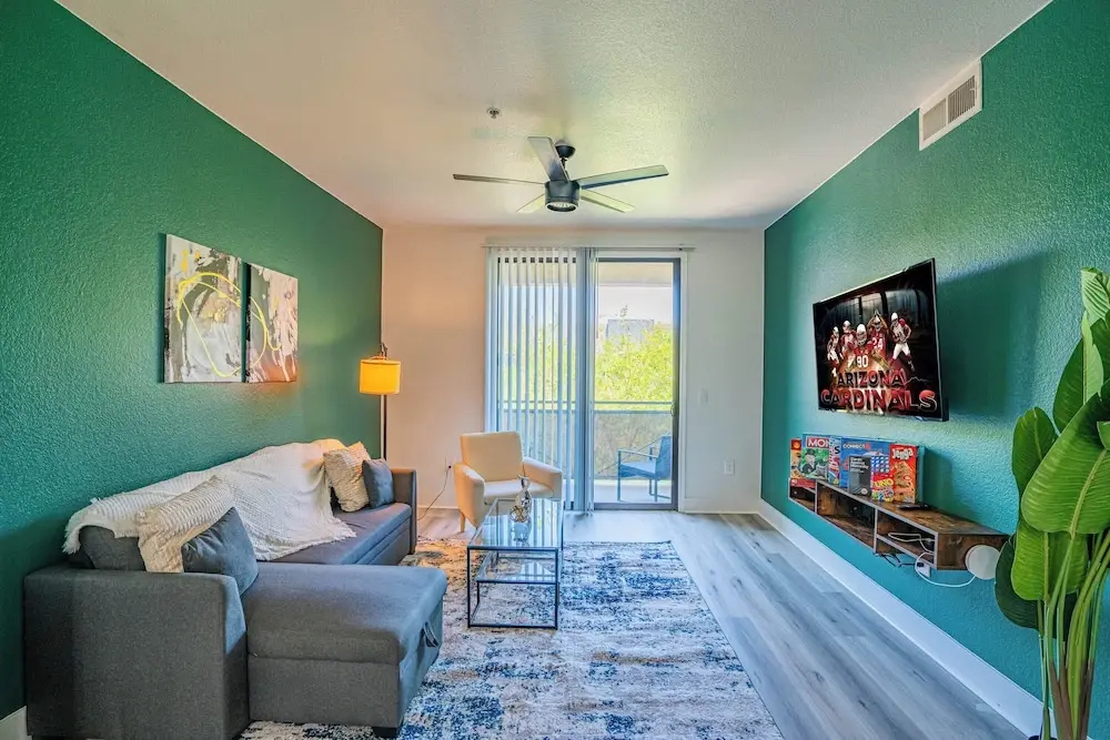Deluxe Apartment