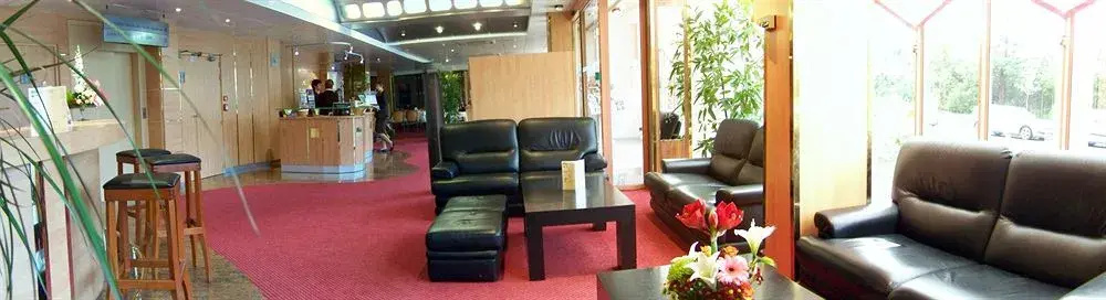 Voir la photo 2 — Brit Hotel Nantes La Beaujoire - LAmandine
