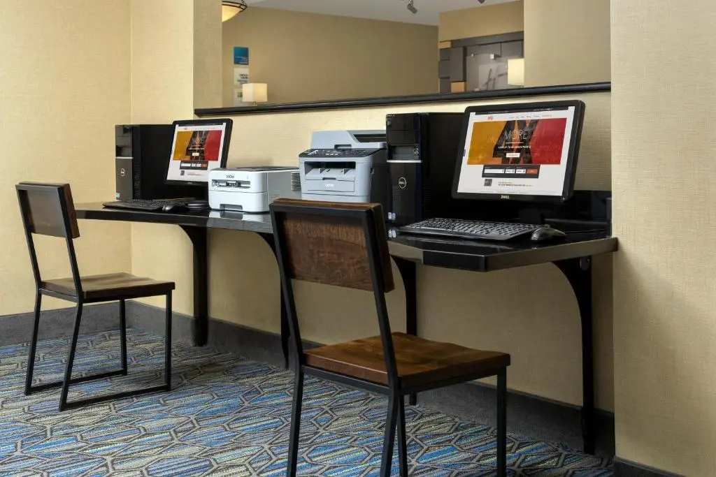 Holiday Inn Express Uvalde - фото 3