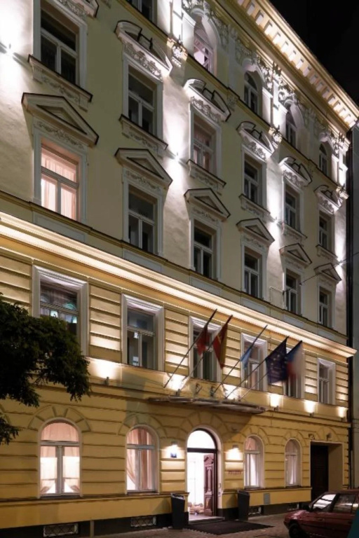Hotel photo 1