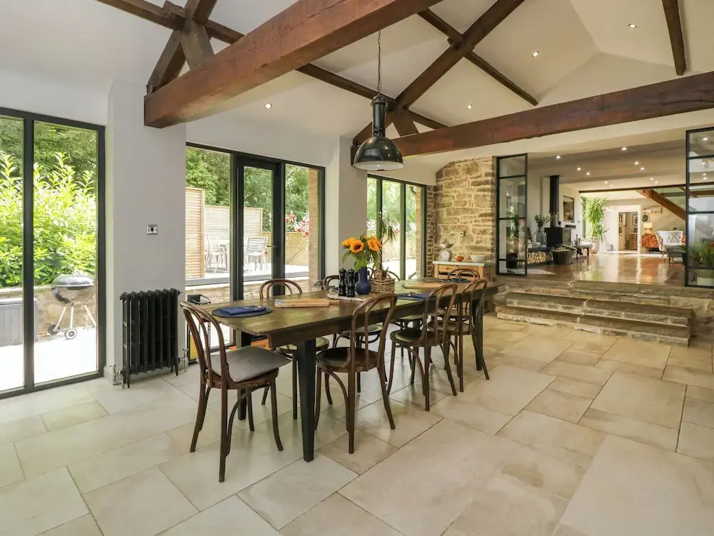 The Ivy Barn