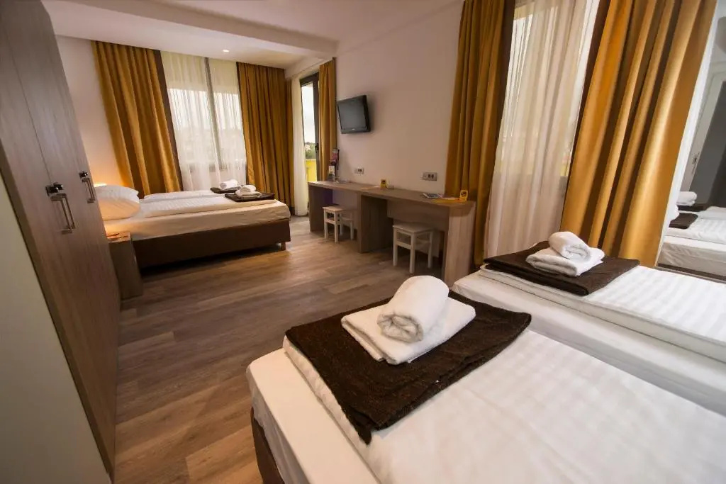 Standard Quadruple room with balcony