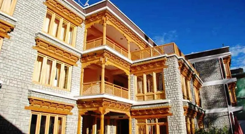 Hotel Ladakh Continental