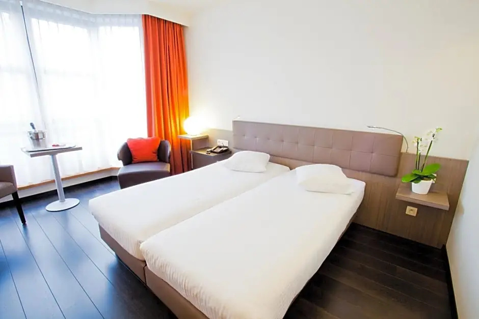 Theater Hotel - Chambres