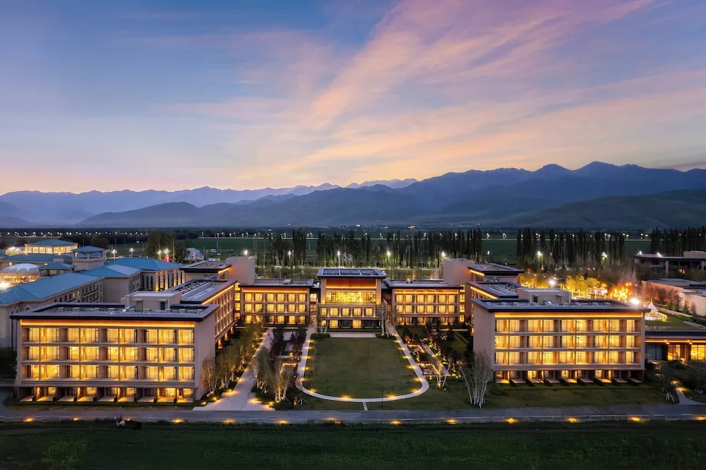 Holiday Inn Express Nalati by IHG in Xinyuan