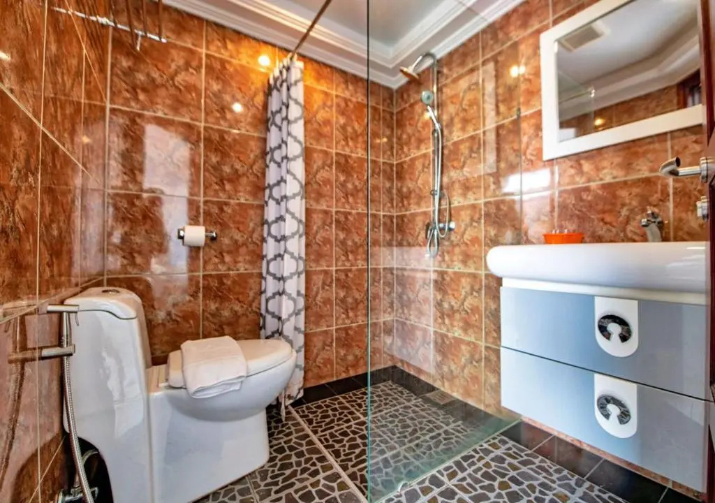 Standard Double room with partial sea view (full double bed)