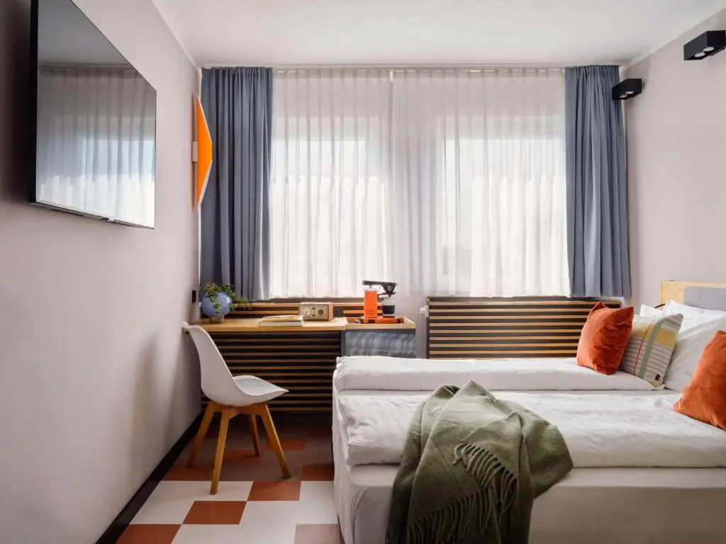 Comfort Double room (full double bed)