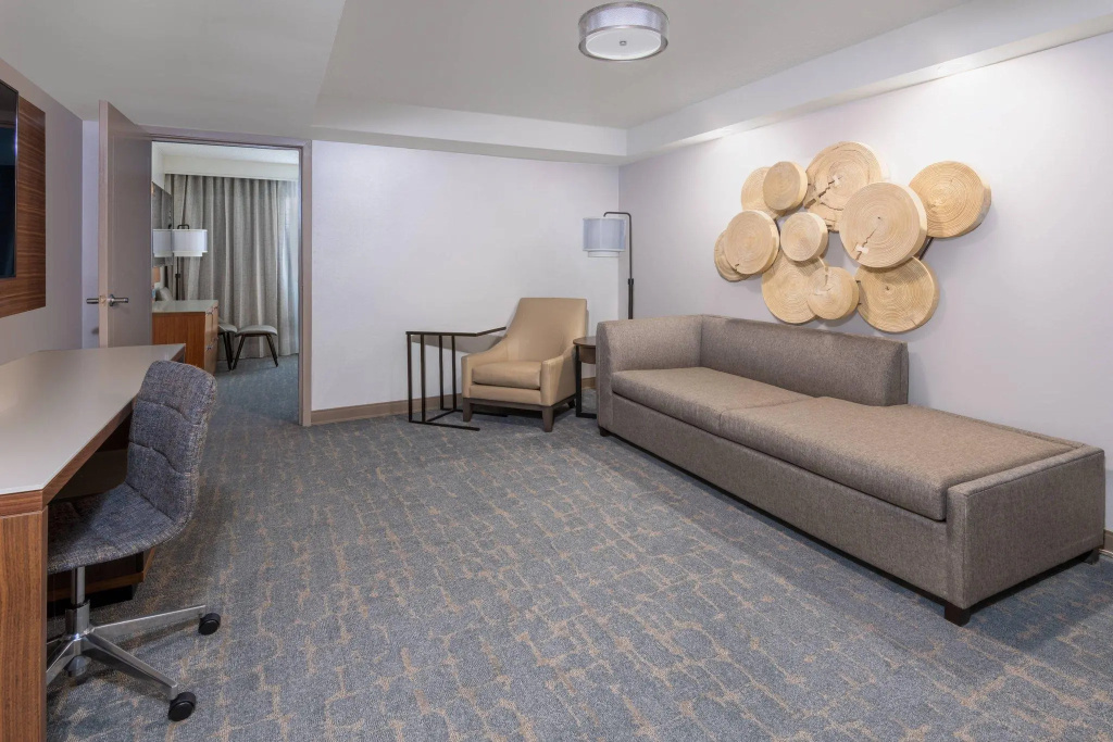 1 Bedroom Double Suite (full double bed)