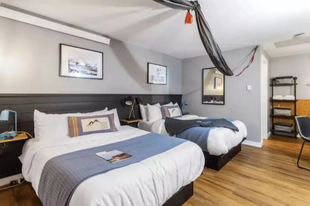 Hotel photo 2