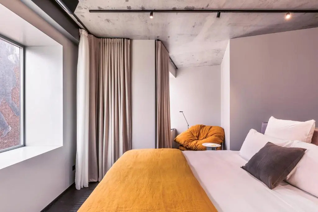 Standard Double room (full double bed)