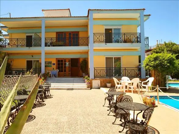 Villa George, Orfanidou Antonia, Rooms