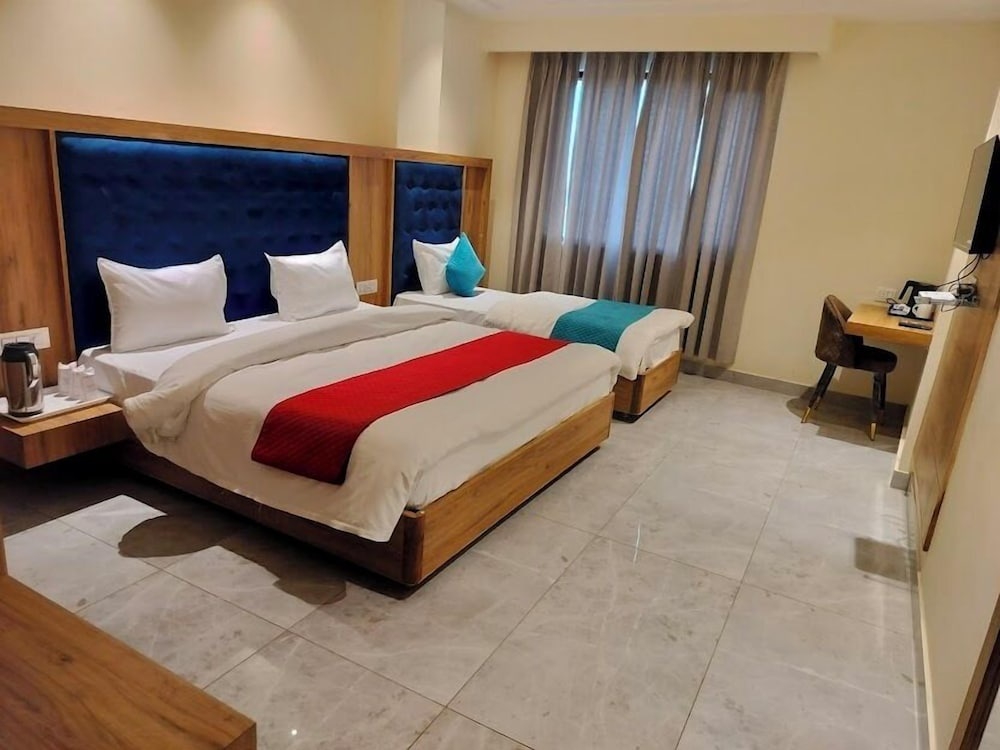 Superior Triple room