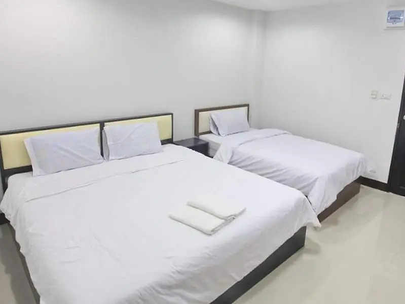 Standard Double room (twin beds)