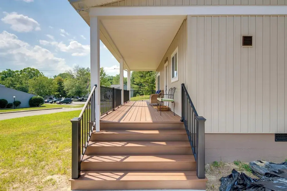 Peaceful Hendersonville Home < 2 Mi to Main St!