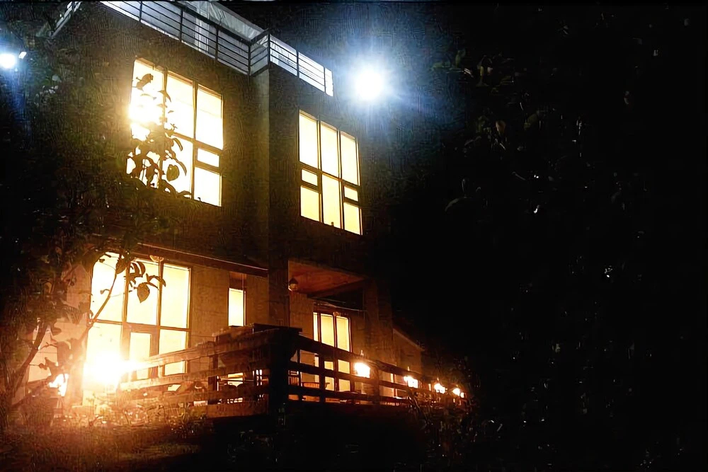 Rooftop Moonlight Pension