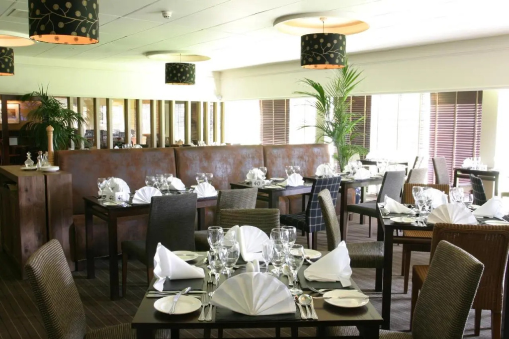 Eight Acres Hotel - Général