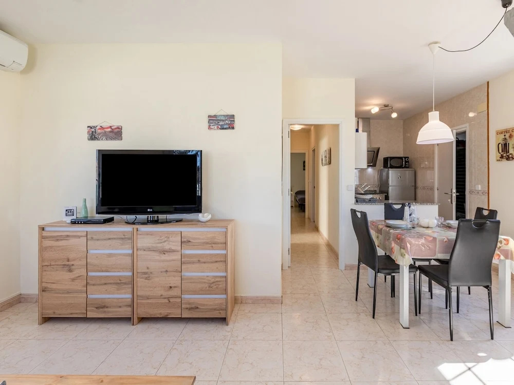 Splendid Holiday Home in St Pere Pescador With Swimming Pool - фото 17
