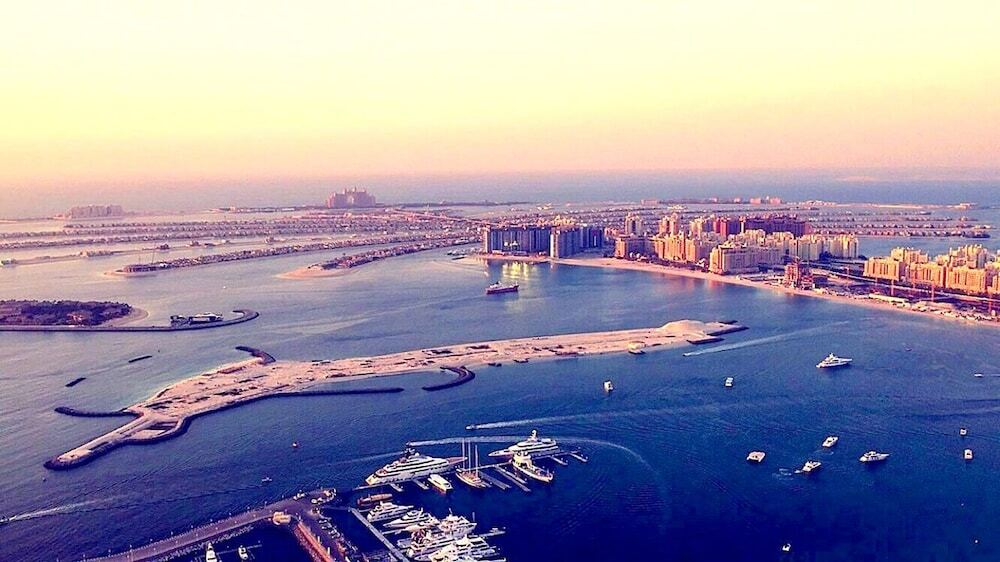 gallery_image_hidden_18