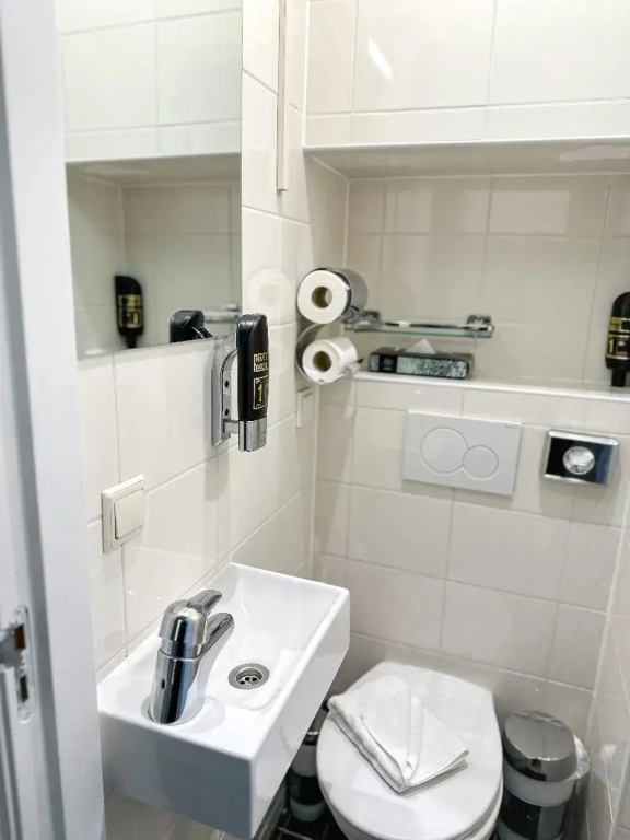 Standard Double room (twin beds)