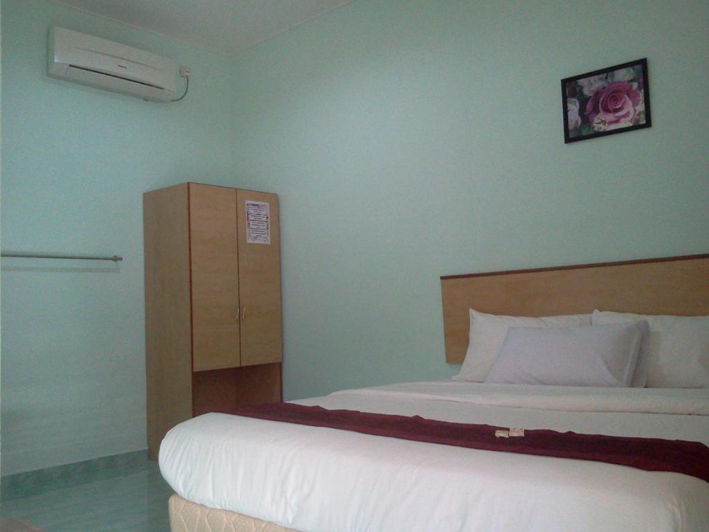 Rose Inn Motel