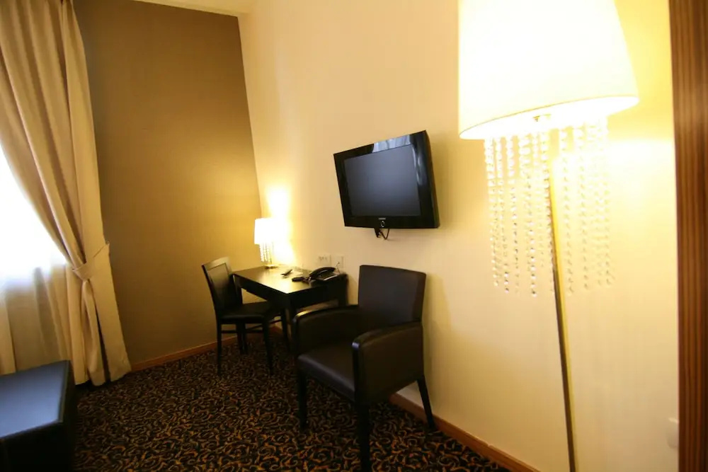 1 Bedroom Deluxe Double room with garden view (full double bed)