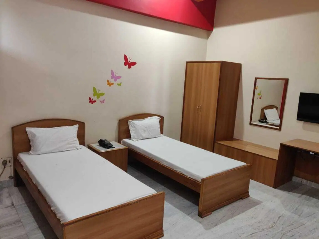 Chandra Pushp Palace — 2