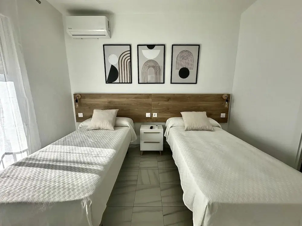 Hostal Merino Jédula