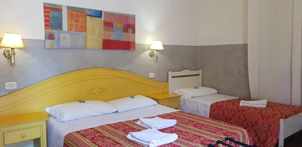 Standard Quadruple room