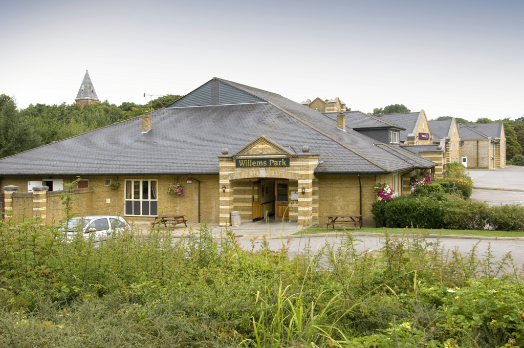 Premier Inn Aldershot - Général