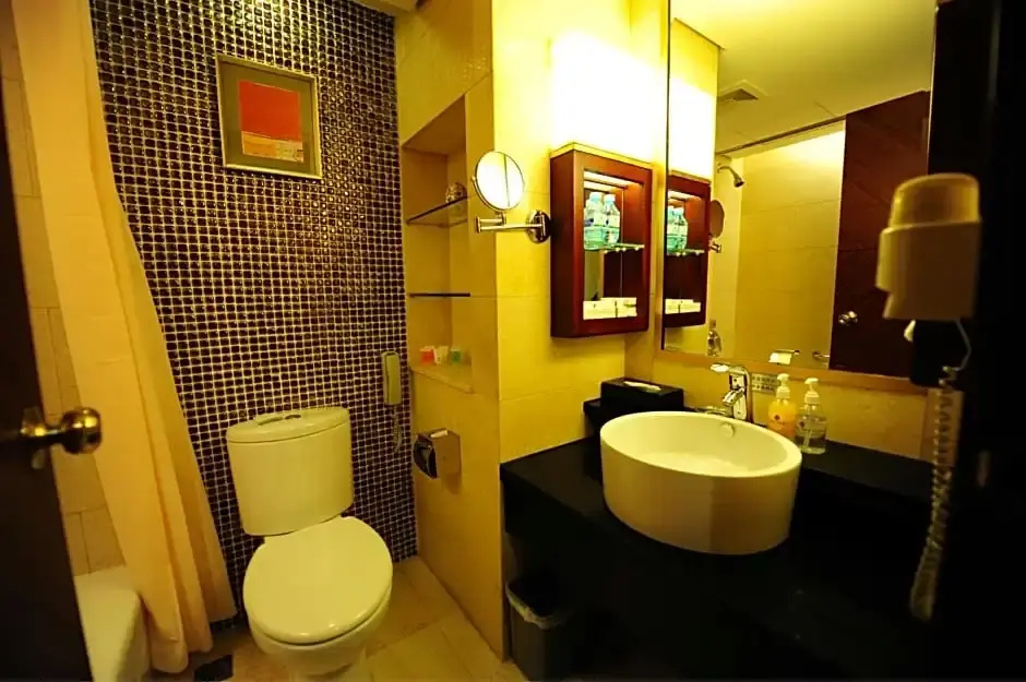 Beijing Guangxi Hotel — 1