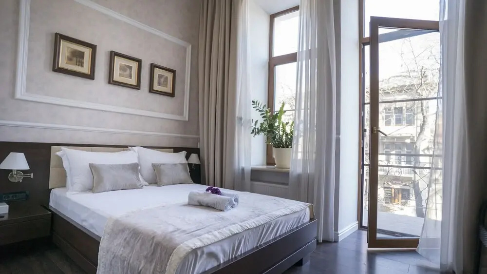 Balcony & Terrace
