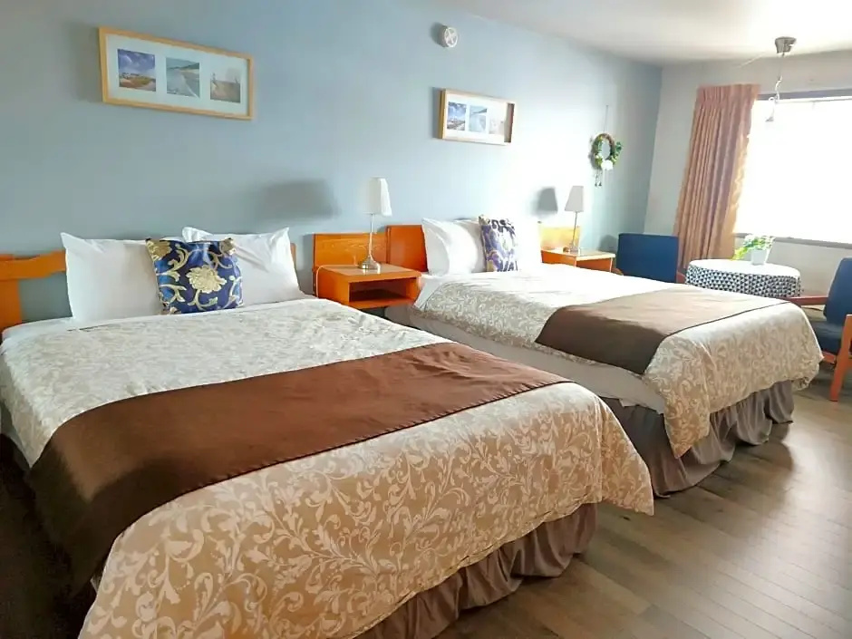 Deluxe Quadruple room
