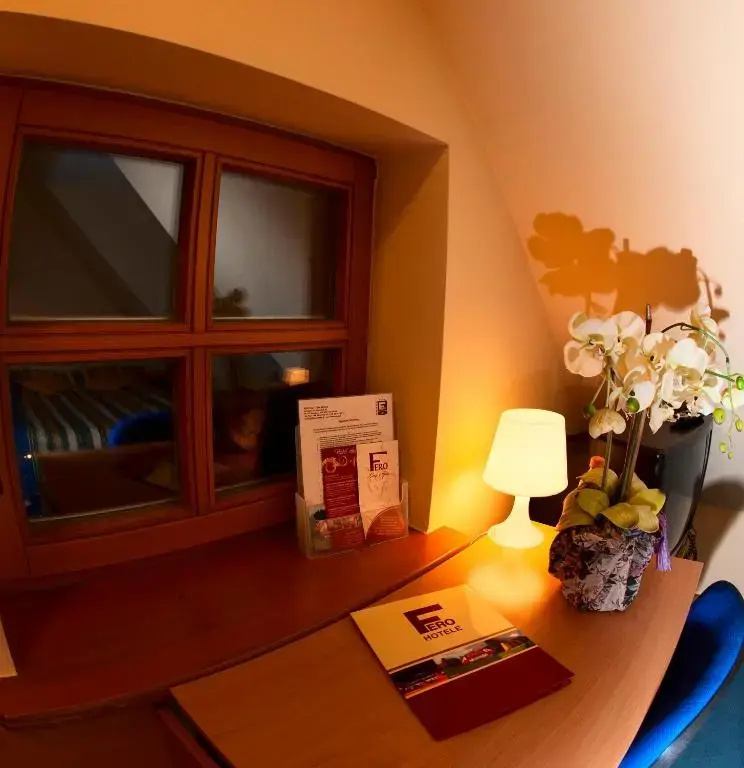 Hotel Fero Lux - Chambres
