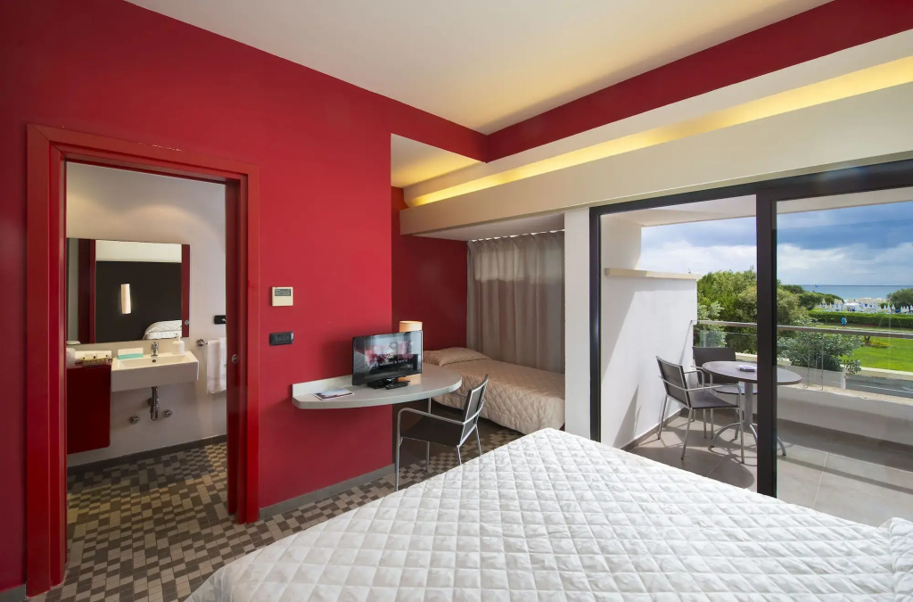 Hotel photo 48