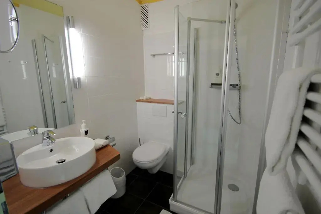 Comfort room