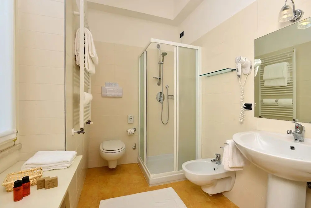 Hotel Monte Baldo e Villa Acquarone - Chambres