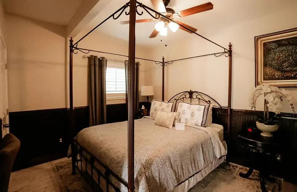 Economy Triple room