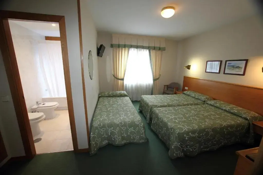 Standard Double room with view (twin beds)