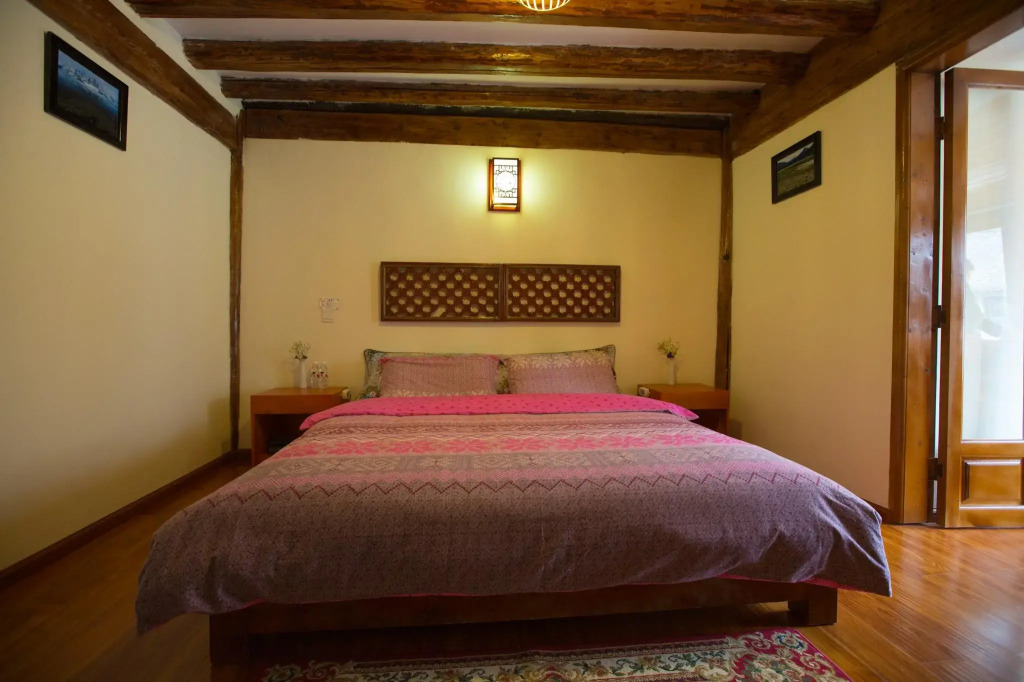 標準四人房,雙人床