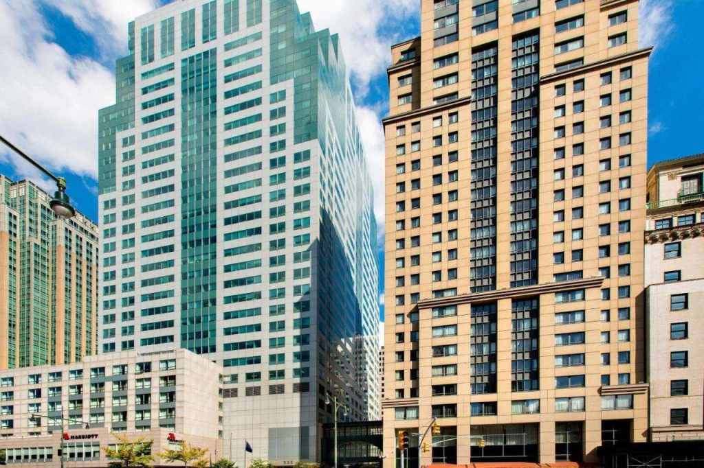 New York Marriott at the Brooklyn Bridge — фото