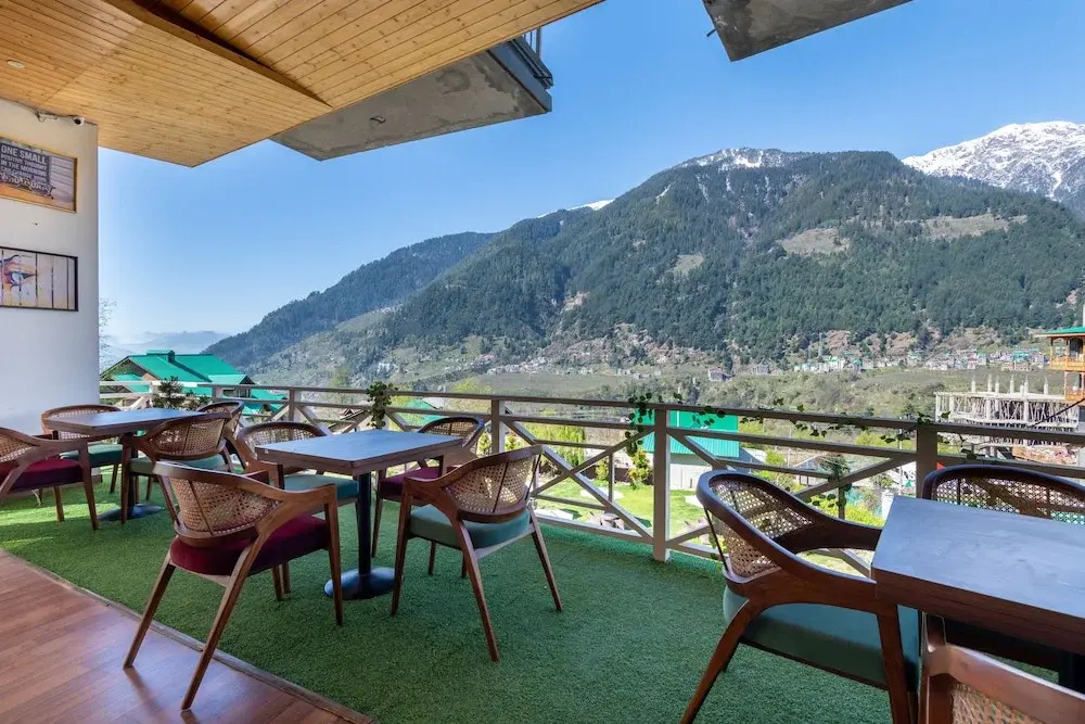 Coral Resort and Spa, Centrally Heated Mountain Side Resort, Manali
